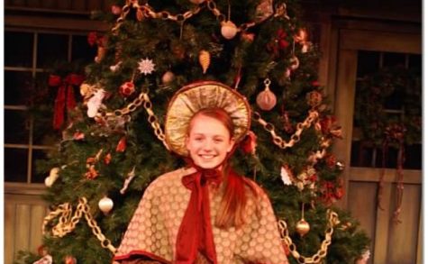A Christmas Carol Charms the Crowd