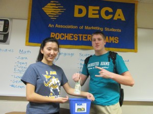 Adams DECA Organizes Miracle Minute Fundraiser