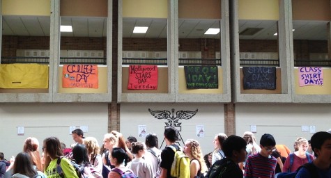 Student Council Rushes to Prepare for Homecoming 2015