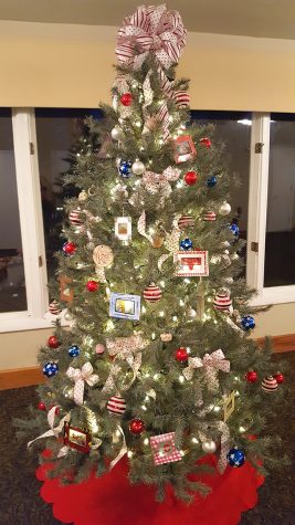 The Rochester Adams High School art students donated a Christmas tree with the ornaments handcrafted by the students.