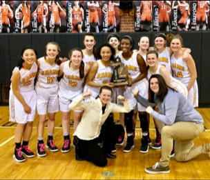 The Highlander women with their district title.